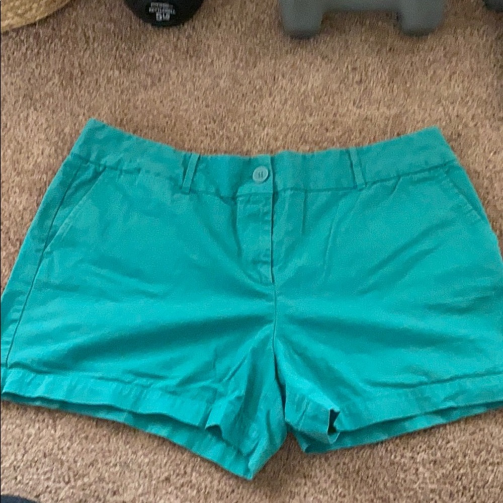 Loft Khaki Shorts - Green